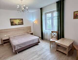 Гостевой дом Черноморская 3 Дивноморское Семейный полулюкс-3